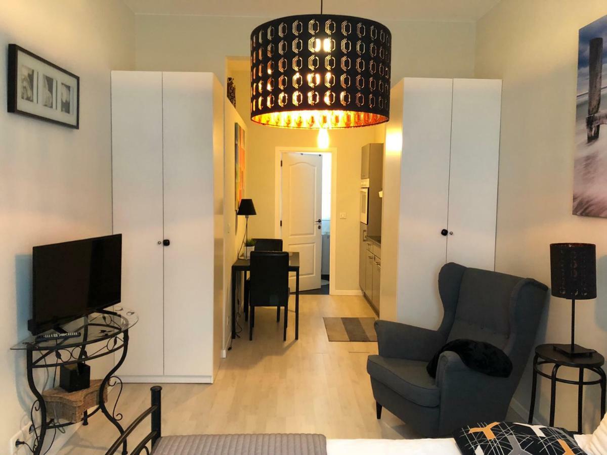 Petit Appartement Jourdan Eu Brussels Exterior photo